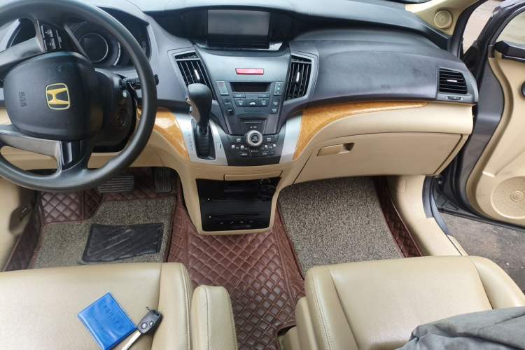 Used Honda Odyssey 2013 2.4L Comfort Edition Audio And AC Panel