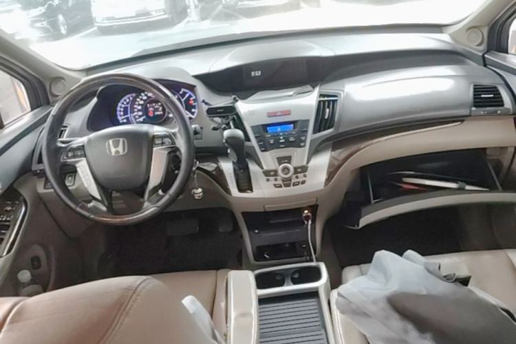 Used Honda Odyssey 2013 2.4L Luxury Edition Center Console