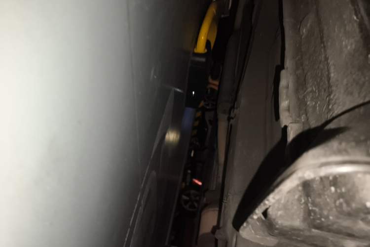 Used Honda Odyssey 2013 2.4L Elite Edition Chassis Front Right