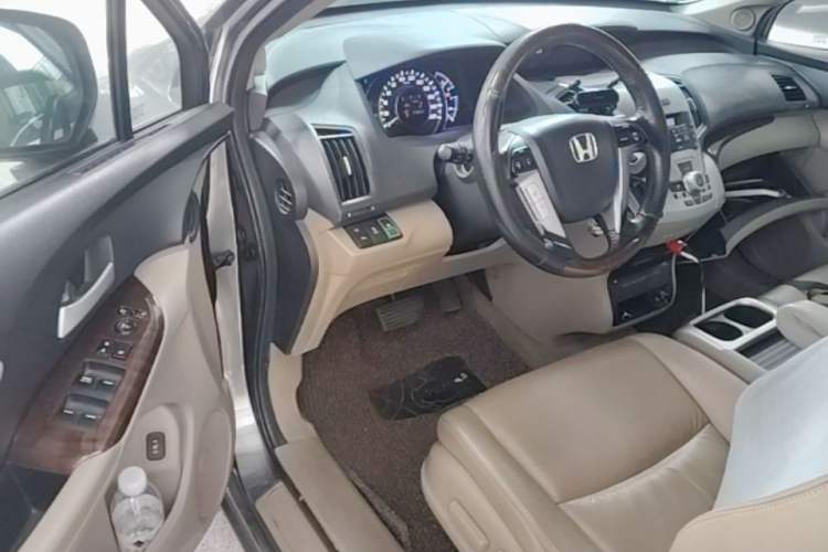Used Honda Odyssey 2013 2.4L Luxury Edition Driver Seat