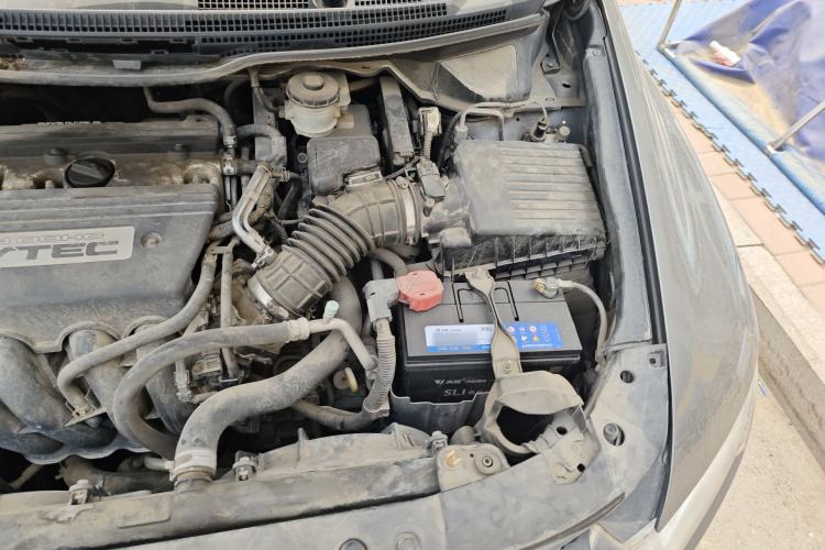 Used Honda Odyssey 2013 2.4L Elite Edition Engine Bay Left