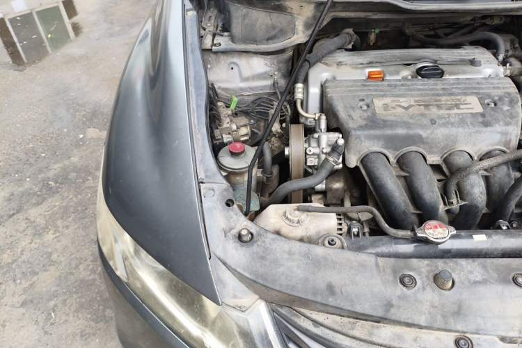 Used Honda Odyssey 2013 2.4L Comfort Edition Engine Bay Right