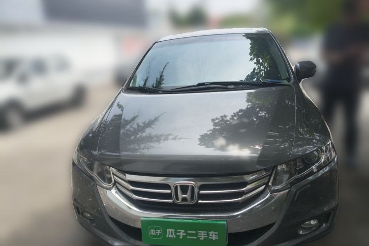 Used Honda Odyssey 2013 2.4L Luxury Edition Front