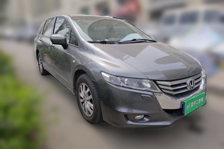 Used Honda Odyssey 2013 2.4L Elite Edition Front Right 45 Deg