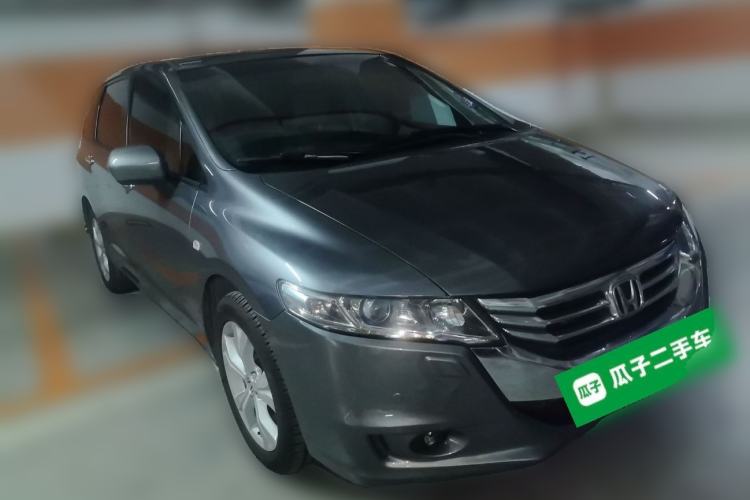 Used Honda Odyssey 2013 2.4L Luxury Edition Front Right 45 Deg