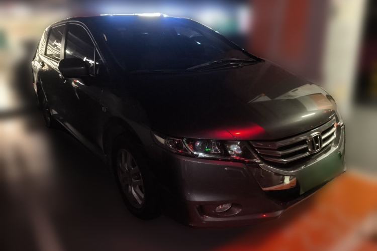 Used Honda Odyssey 2013 2.4L Elite Edition Front Right 45 Deg