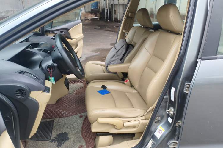 Used Honda Odyssey 2013 2.4L Comfort Edition Left Front Seat