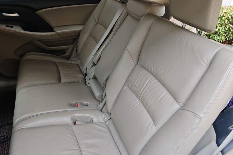 Used Honda Odyssey 2013 2.4L Luxury Edition Left Rear Seat