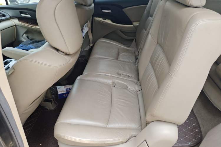Used Honda Odyssey 2013 2.4L Elite Edition Left Rear Seat