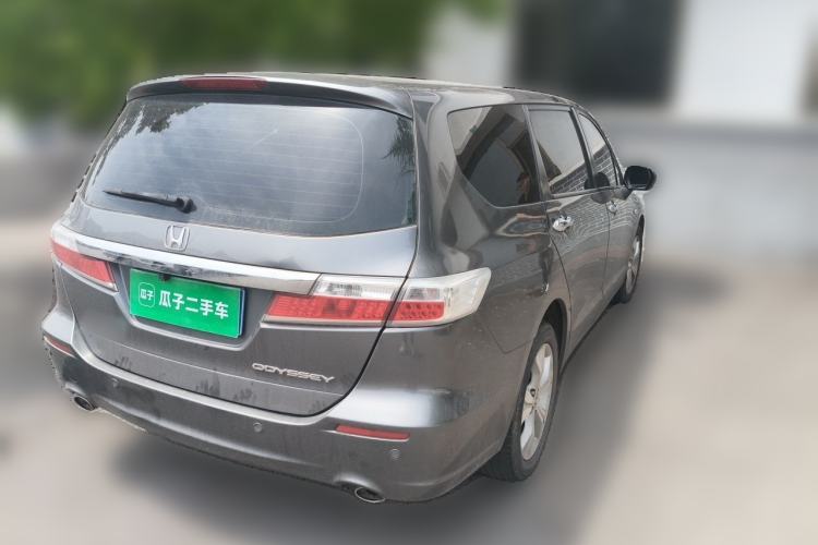 Used Honda Odyssey 2013 2.4L Luxury Edition Rear Right 45 Deg