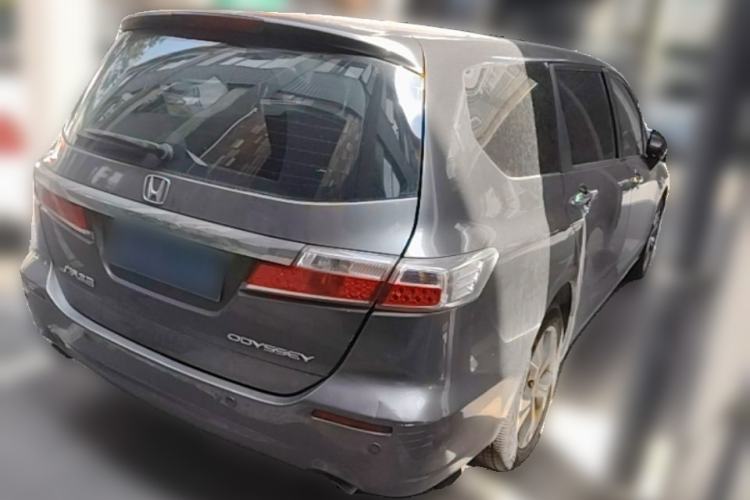 Used Honda Odyssey 2013 2.4L Luxury Edition Rear Right 45 Deg