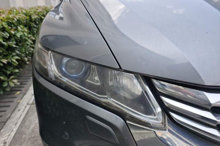 Used Honda Odyssey 2013 2.4L Luxury Edition Right Front Headlight