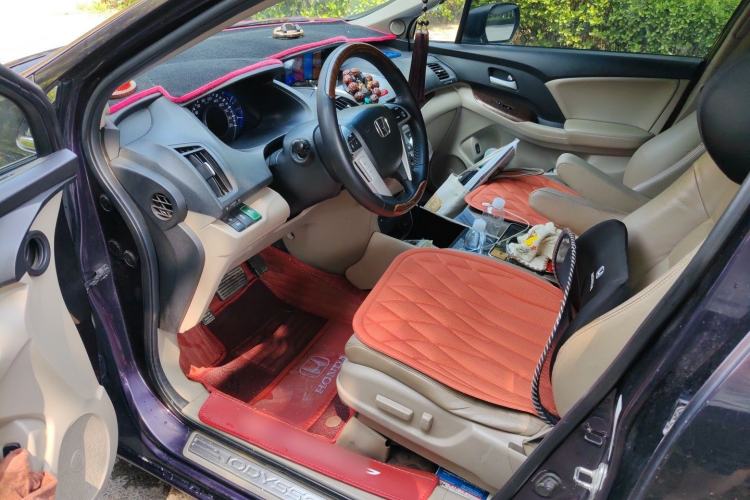 Used Honda Odyssey 2013 2.4L Luxury Edition Driver Seat