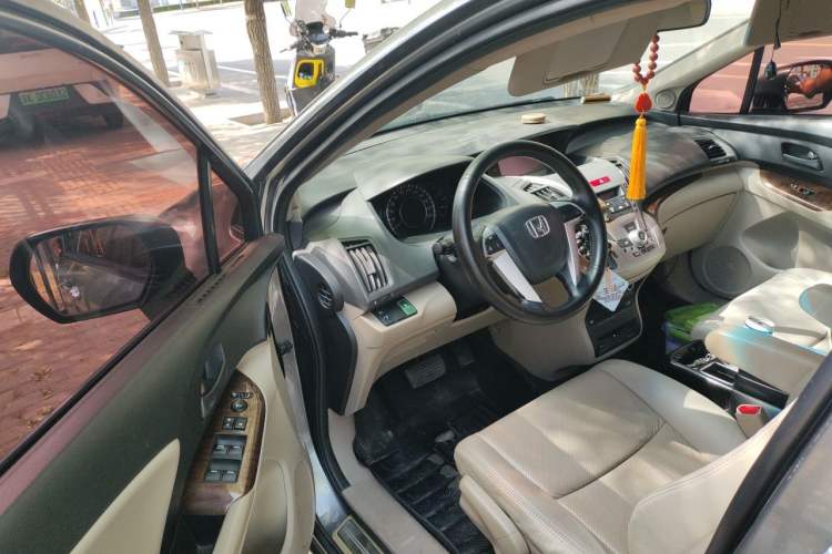Used Honda Odyssey 2013 2.4L Comfort Edition Driver Seat