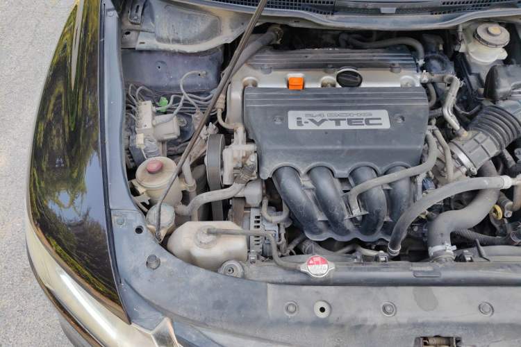 Used Honda Odyssey 2013 2.4L Luxury Edition Engine Bay Right