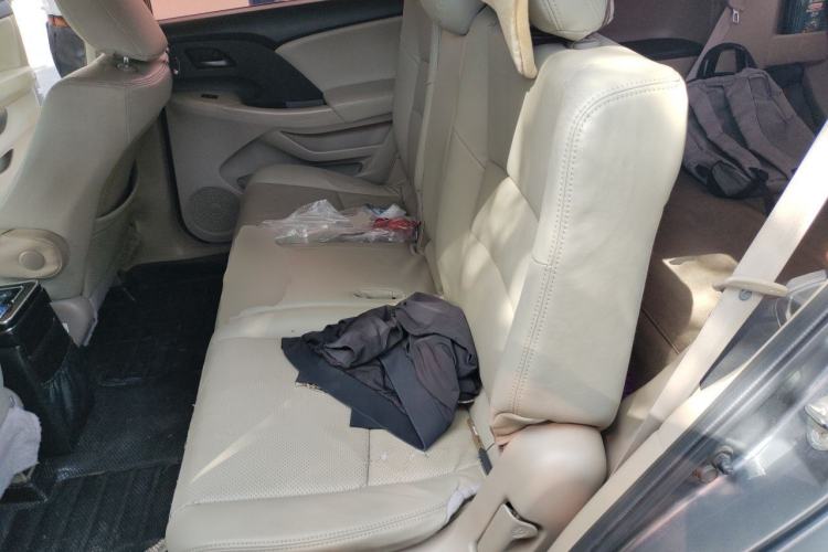 Used Honda Odyssey 2013 2.4L Comfort Edition Left Rear Seat