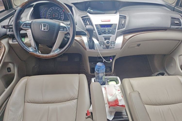 Used Honda Odyssey 2013 2.4L Luxury Edition Center Console