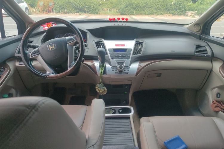 Used Honda Odyssey 2013 2.4L Elite Edition Center Console