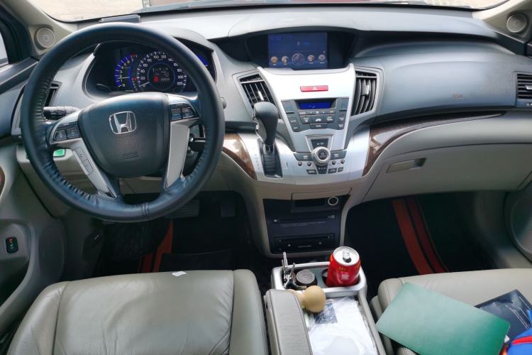 Used Honda Odyssey 2013 2.4L Luxury Edition Center Console