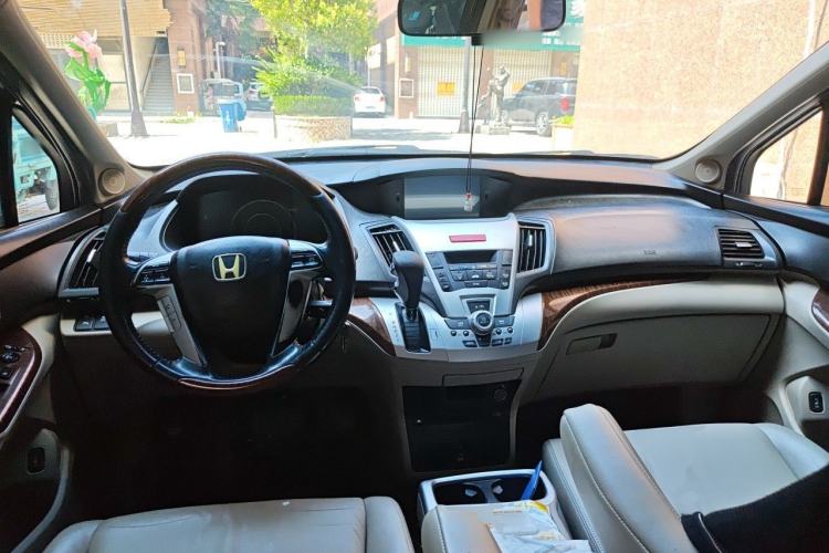 Used Honda Odyssey 2013 2.4L Luxury Edition Center Console
