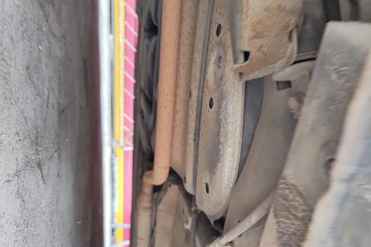 Used Honda Odyssey 2013 2.4L Elite Edition Chassis Rear Right