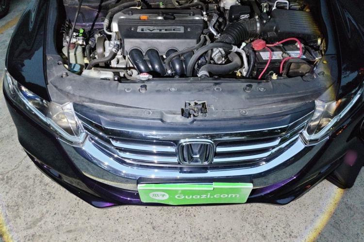 Used Honda Odyssey 2013 2.4L Comfort Edition Engine Bay
