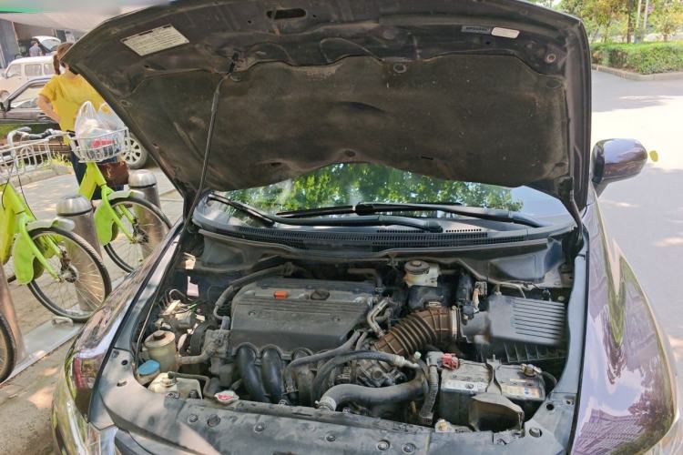 Used Honda Odyssey 2013 2.4L Luxury Edition Engine Bay