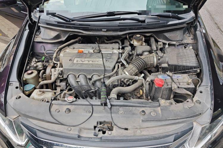 Used Honda Odyssey 2013 2.4L Elite Edition Engine Bay