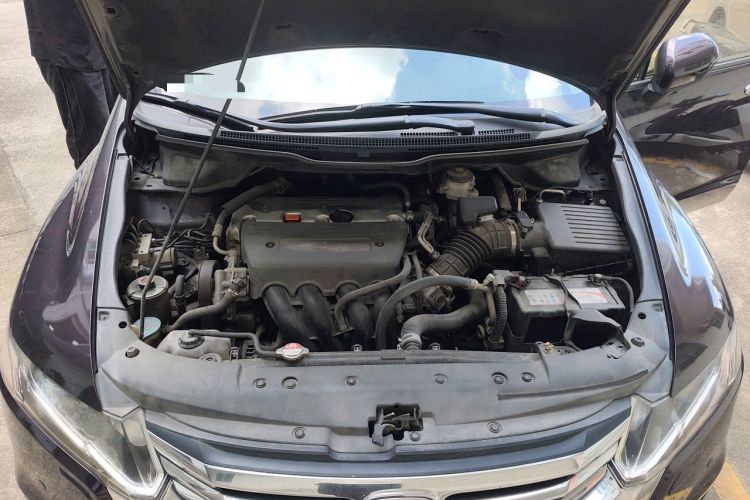 Used Honda Odyssey 2013 2.4L Luxury Edition Engine Bay