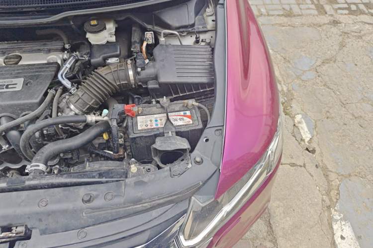 Used Honda Odyssey 2013 2.4L Luxury Edition Engine Bay Left