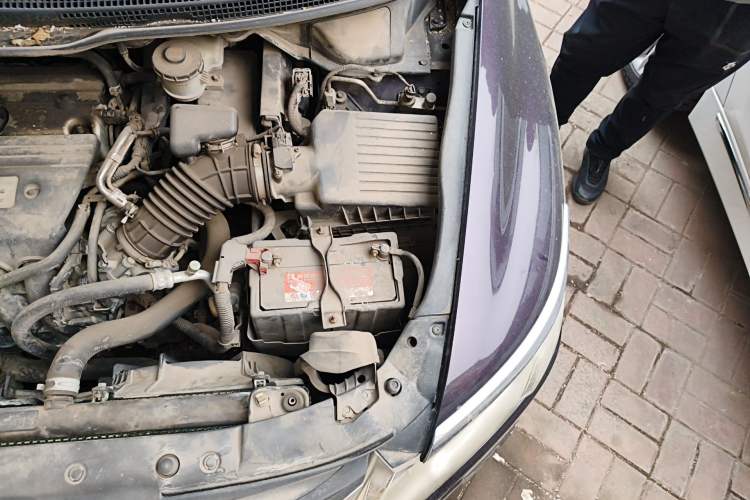 Used Honda Odyssey 2013 2.4L Elite Edition Engine Bay Left