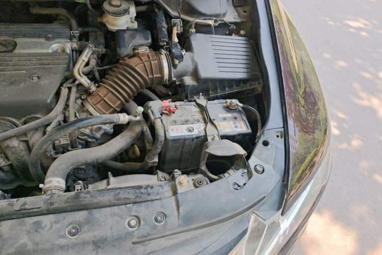 Used Honda Odyssey 2013 2.4L Luxury Edition Engine Bay Left