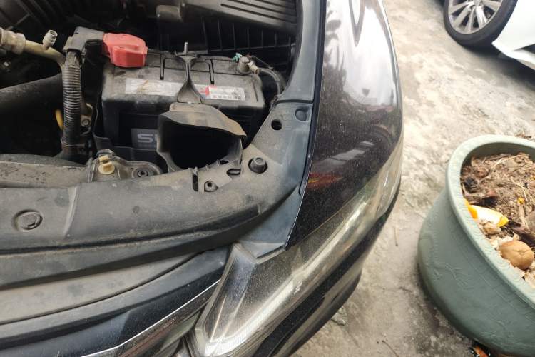Used Honda Odyssey 2013 2.4L Luxury Edition Engine Bay Left