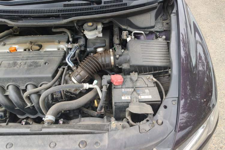 Used Honda Odyssey 2013 2.4L Luxury Edition Engine Bay Left