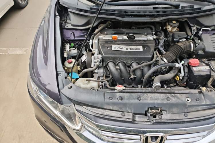 Used Honda Odyssey 2013 2.4L Luxury Edition Engine Bay Right