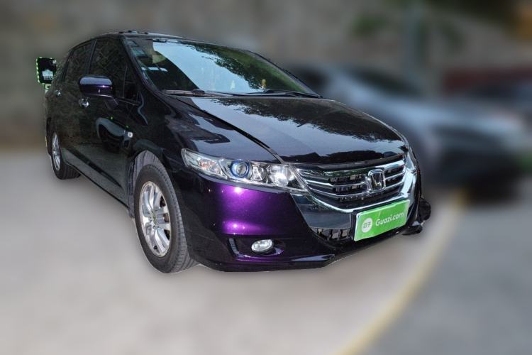 Used Honda Odyssey 2013 2.4L Comfort Edition Front Right 45 Deg