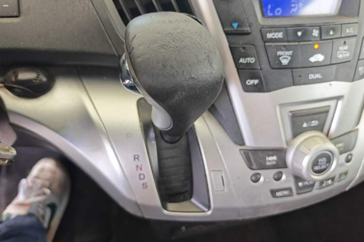 Used Honda Odyssey 2013 2.4L Sport Edition Gear Lever