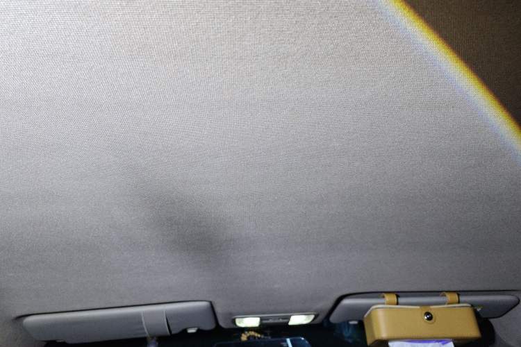 Used Honda Odyssey 2013 2.4L Comfort Edition Headliner