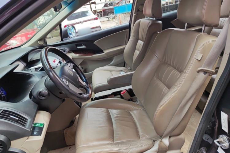 Used Honda Odyssey 2013 2.4L Elite Edition Left Front Seat