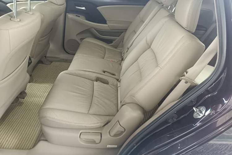 Used Honda Odyssey 2013 2.4L Luxury Edition Left Rear Seat
