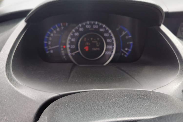 Used Honda Odyssey 2013 2.4L Luxury Edition Odometer Close Up