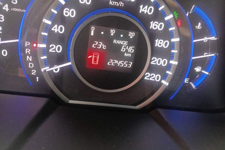 Used Honda Odyssey 2013 2.4L Luxury Edition Odometer Close Up