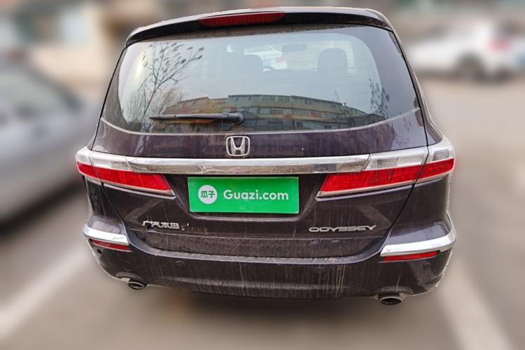 Used Honda Odyssey 2013 2.4L Elite Edition Rear