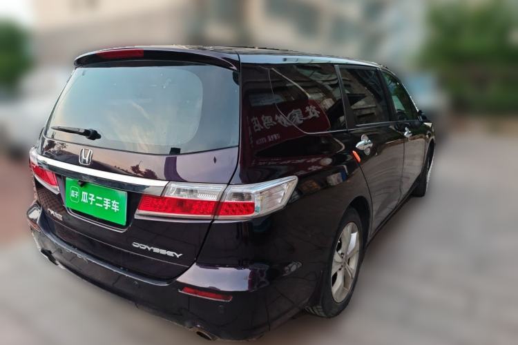 Used Honda Odyssey 2013 2.4L Luxury Edition Rear Right 45 Deg