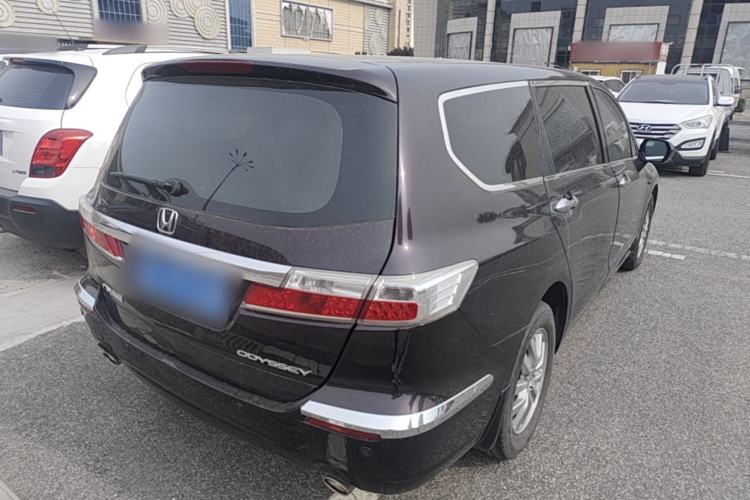 Used Honda Odyssey 2013 2.4L Elite Edition Rear Right 45 Deg