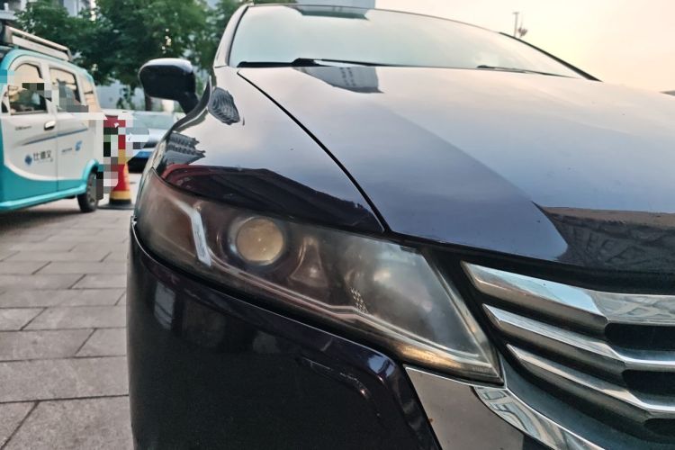 Used Honda Odyssey 2013 2.4L Luxury Edition Right Front Headlight