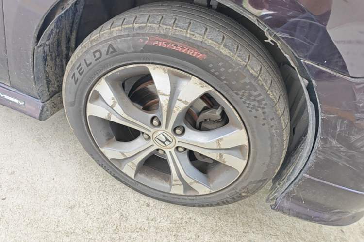 Used Honda Odyssey 2013 2.4L Sport Edition Right Front Wheel Hub