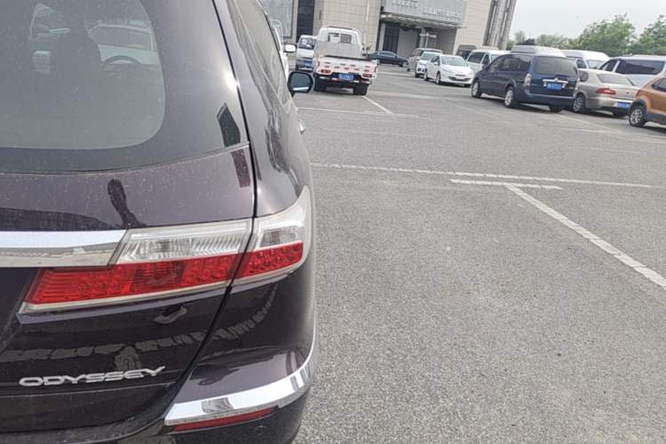 Used Honda Odyssey 2013 2.4L Elite Edition Right Rear Taillight