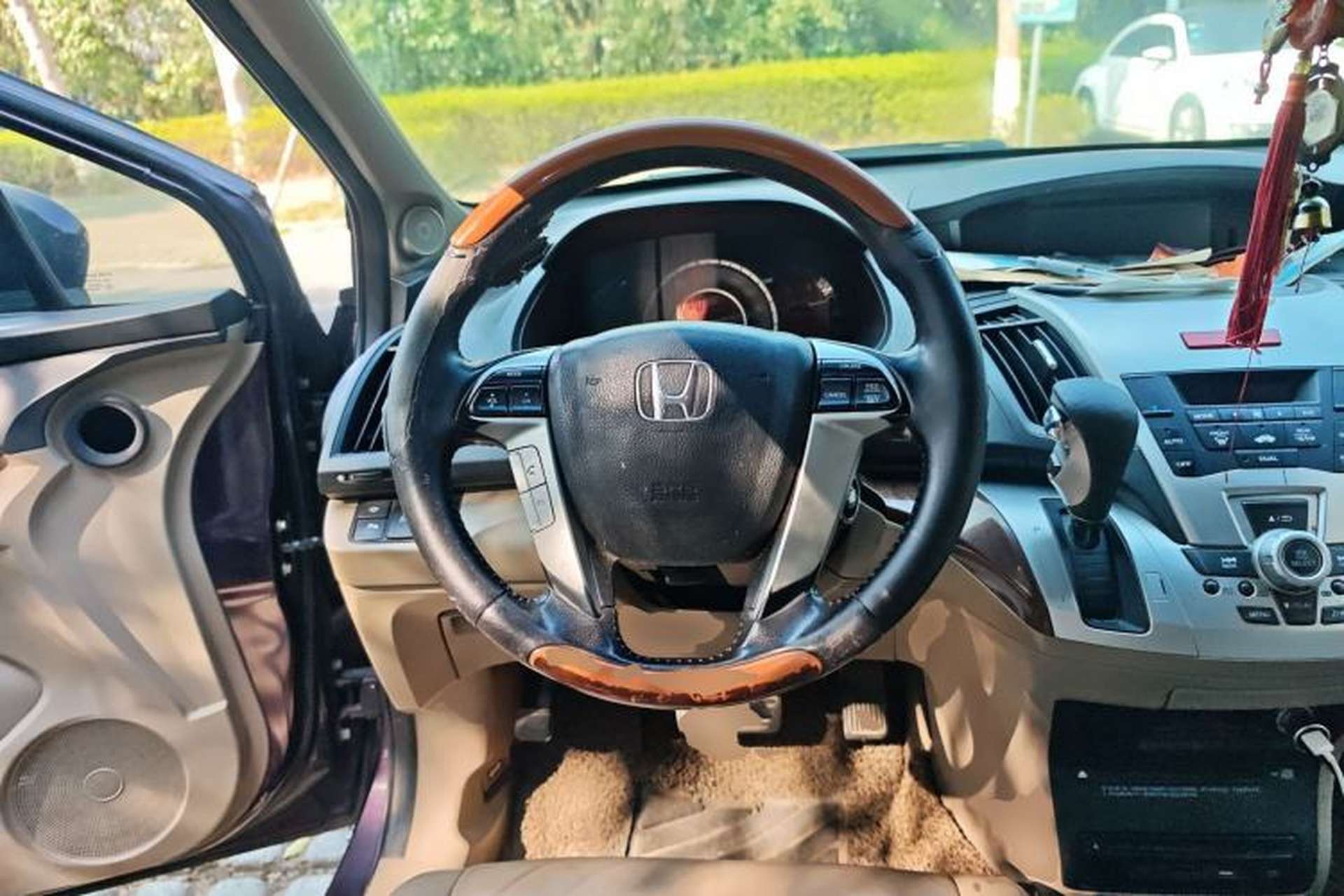 Used Honda Odyssey 2013 2.4L Luxury Edition Steering Wheel