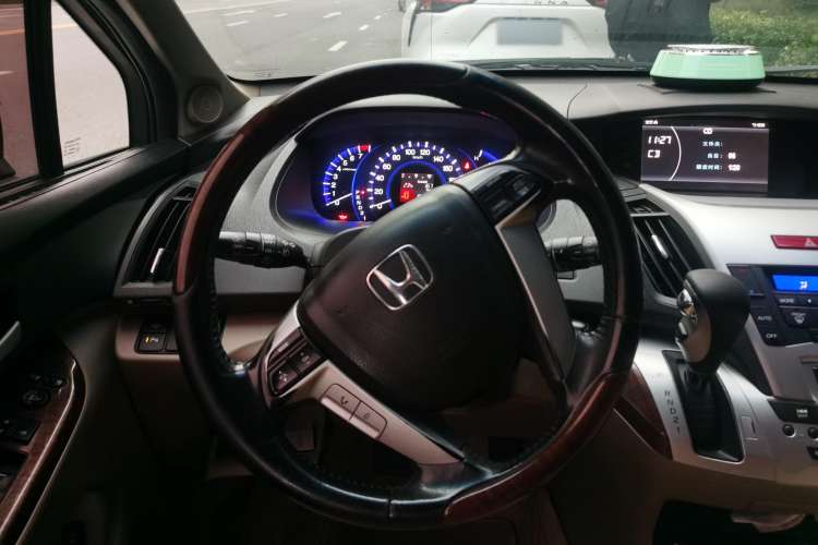 Used Honda Odyssey 2013 2.4L Luxury Edition Steering Wheel